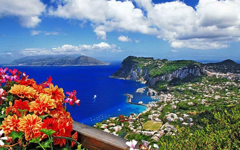 جزیره کاپری در ایتالیا و جاذبه هایش