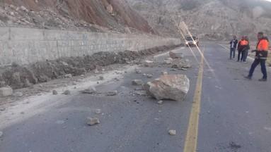 چند خانه روستایی در تنگستان بر اثر زلزله خسارت جزیی دید