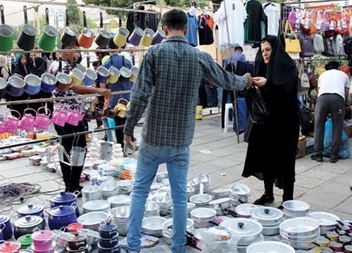 جابجایی مجدد جمعه بازار شهر برازجان در کارگروه علنی روزبازار جابجایی مجدد آدینه بازار شهر برازجان در کارگروه علنی روزبازار های شهرستان آنالیز شد ، شهردار: پیگیریم!