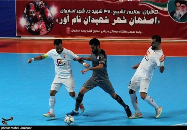 لیگ برتر فوتسال، تداوم صدرنشینی گیتی پسند با رجحان در دربی اصفهان، مس و سن ایچ پیروز شدند