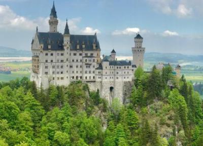 تور آلمان: قلعه نوی شوان اشتاین ، ساخته شده برای فقط یک نفر در آلمان
